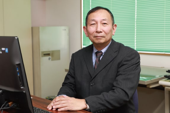 Representative 藤井照久の写真